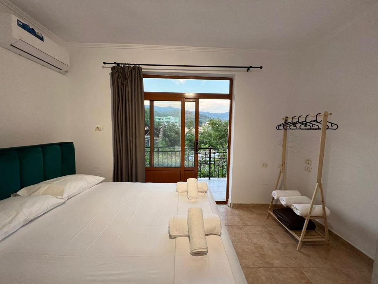 Sajmir Suites Пермети Экстерьер фото